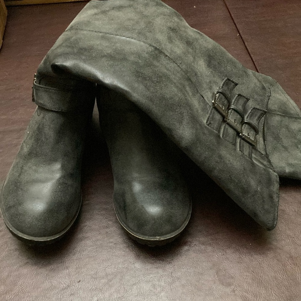 Women’s Boots by Mollieee size 6.5 M.                  Dark grey/black
